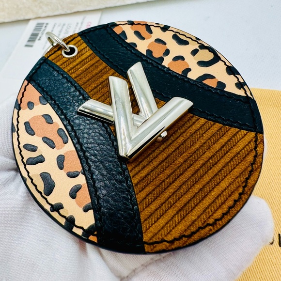 EUC Louis Vuitton Monogram Canvas Corduroy Patchwork Bag Charm - Picture 4 of 16